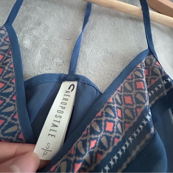 🏷️ 🌸 2/$20 or 3/$24 - Aeropostale Sheer Blue Tank Top - Picture 5 of 8